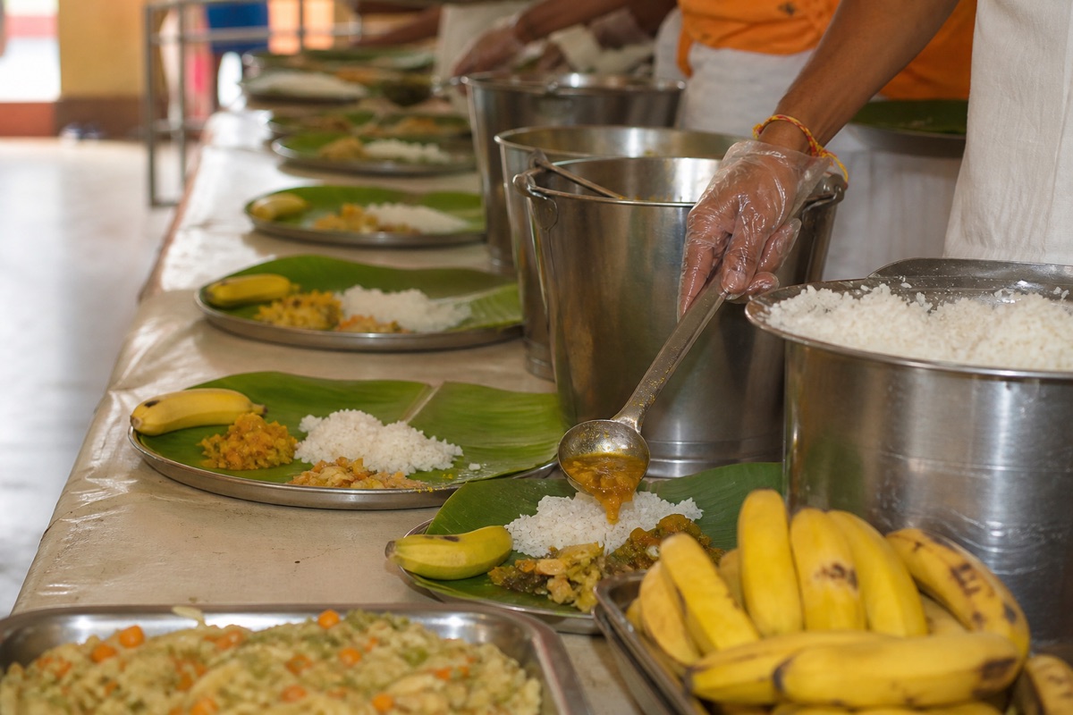 Meal Service (Annadanam)